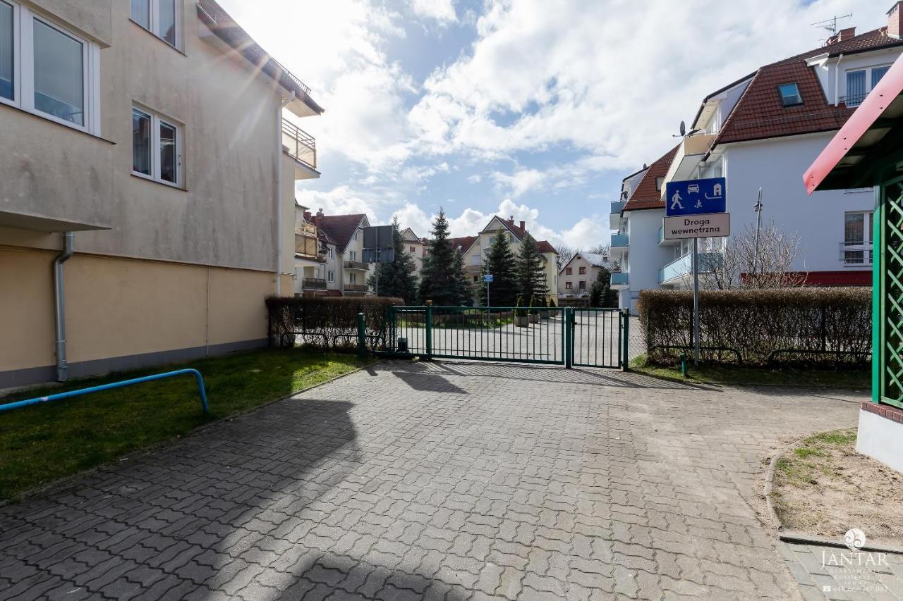 Jantar - Park Side Apartment
